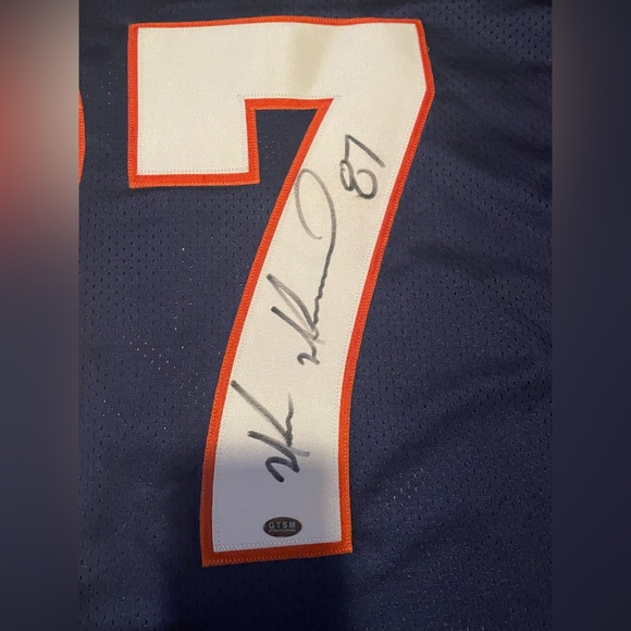 Rare autographed and certified Muhsin Mohammad Chicago Bears jersey. - Picture 4 of 7